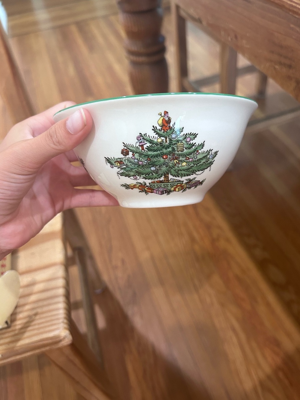 Spode Christmas nut bowl